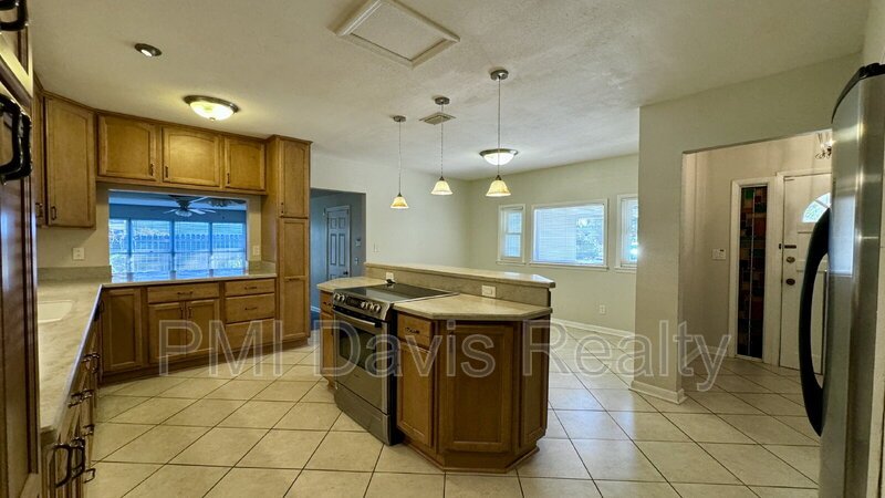 Holly Point Home property image