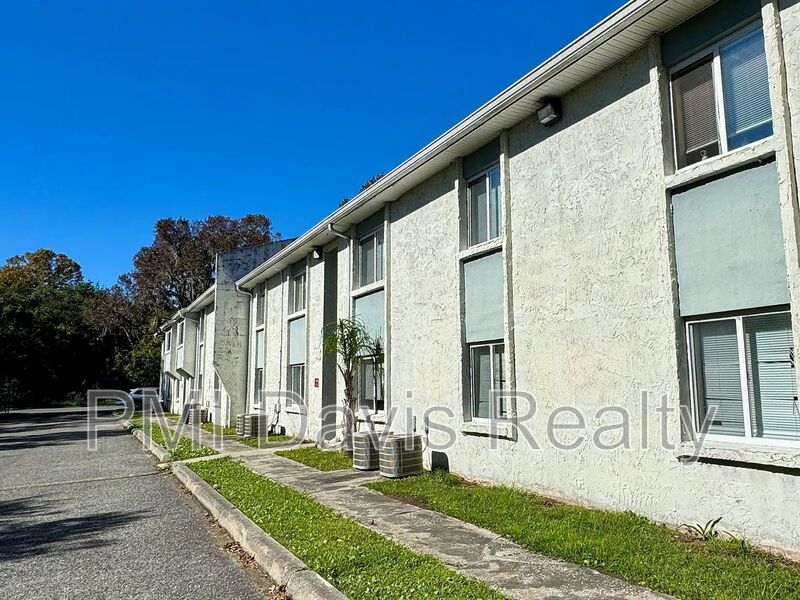 Cedar Creek Apartment Homes property image
