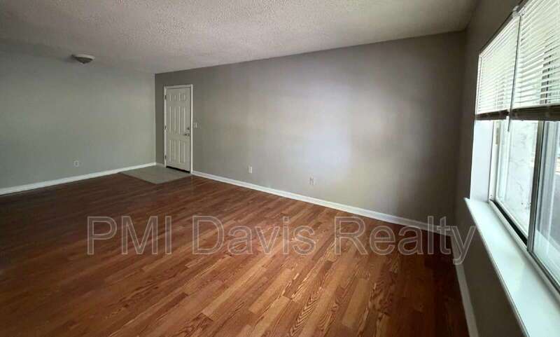 Cedar Creek Apartment Homes property image