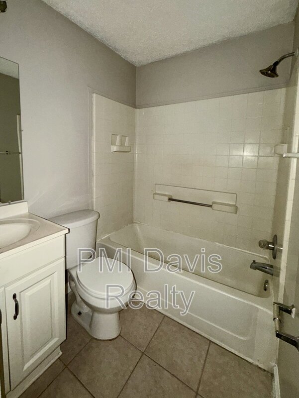 Cedar Creek Apartment Homes property image