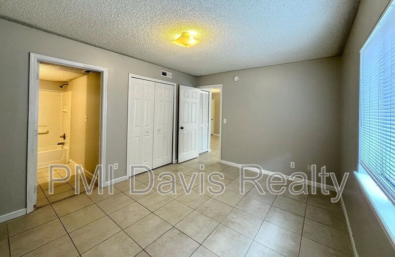 Cedar Creek Apartment Homes property image