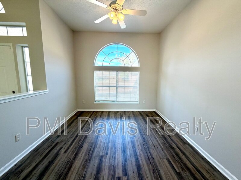 Fleming Island Home property image