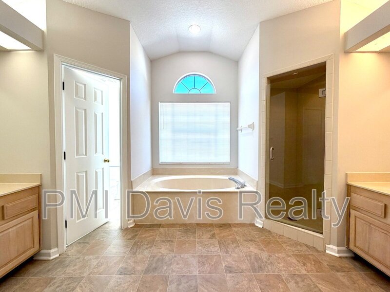 Fleming Island Home property image