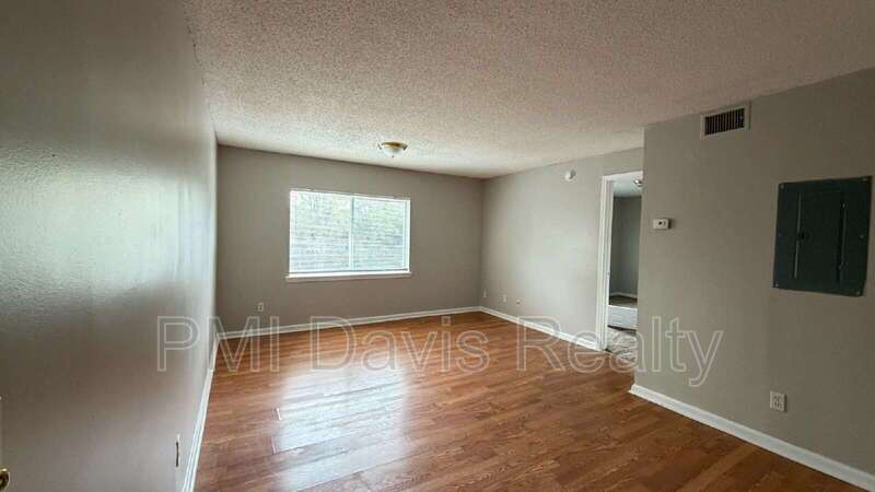 Cedar Creek Apartment Homes property image