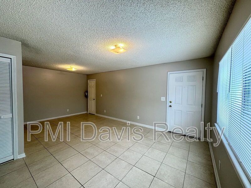 Cedar Creek Apartment Homes property image