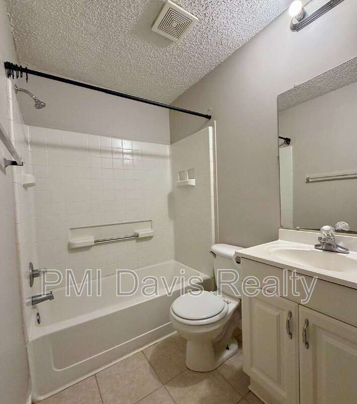 Cedar Creek Apartment Homes property image