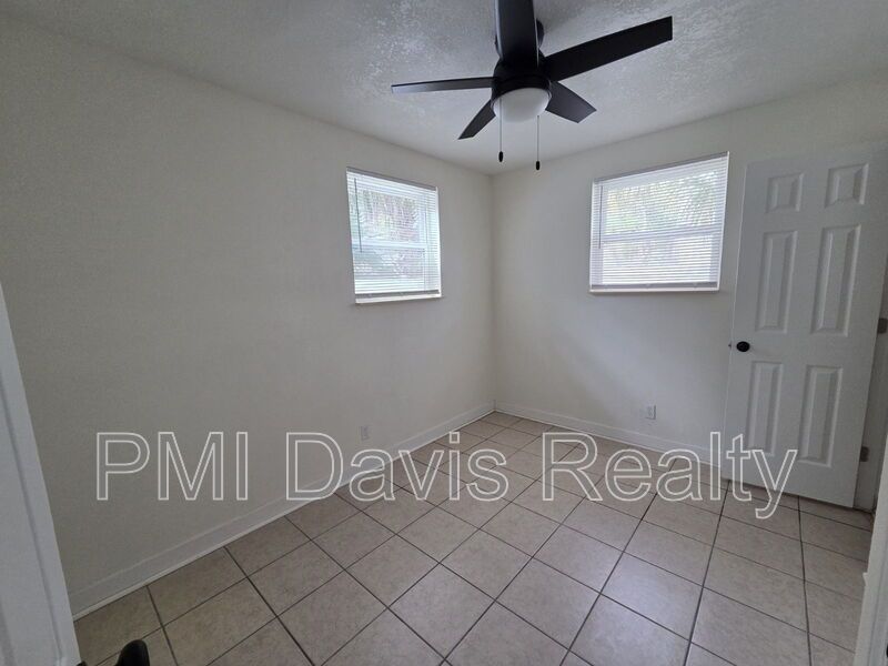 Near Jacksonville University property image