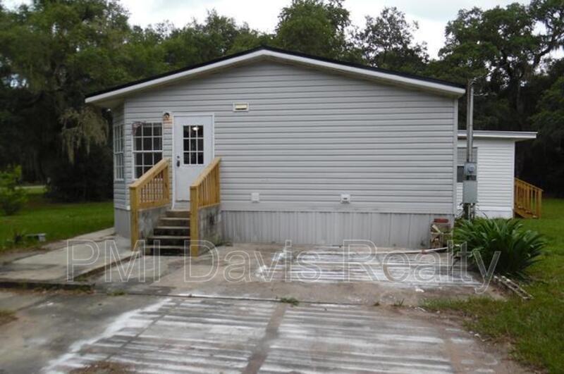 Spacious Home in Keystone Heights property image