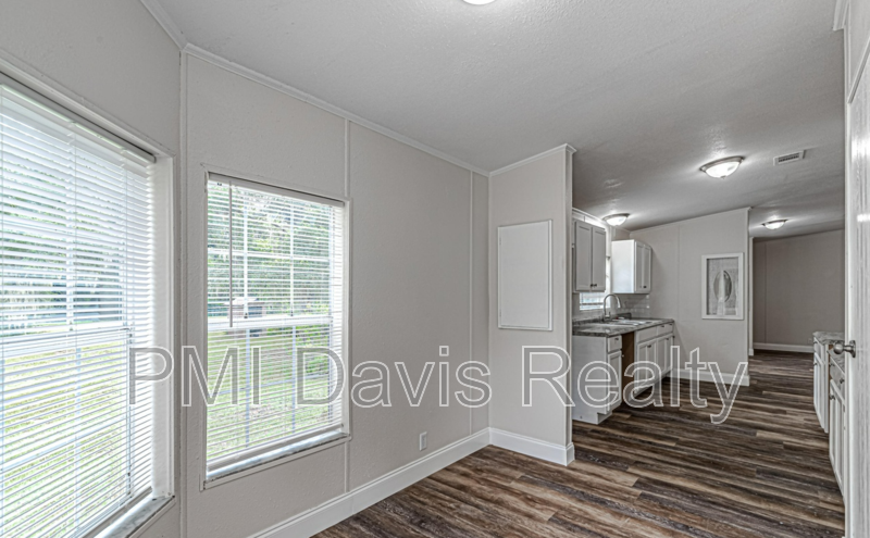 Spacious Home in Keystone Heights property image