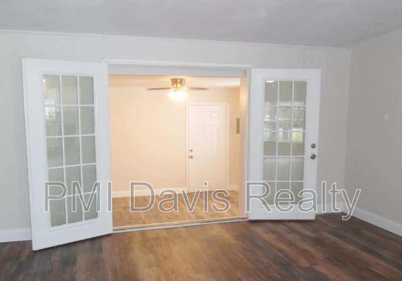 Spacious Home in Keystone Heights property image