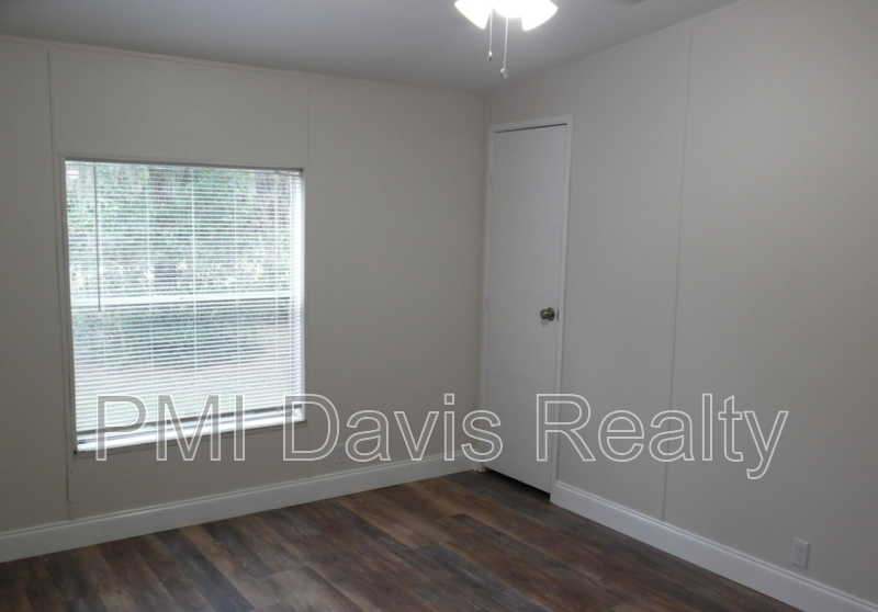 Spacious Home in Keystone Heights property image