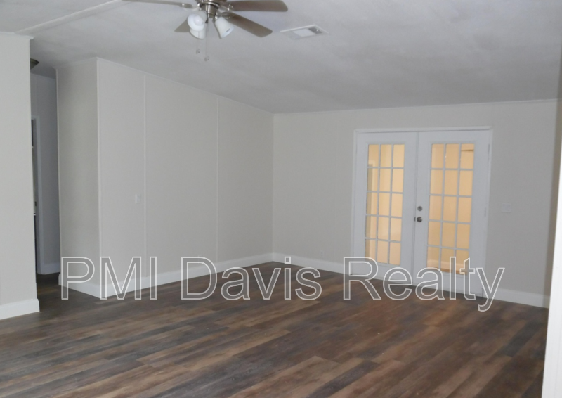 Spacious Home in Keystone Heights property image