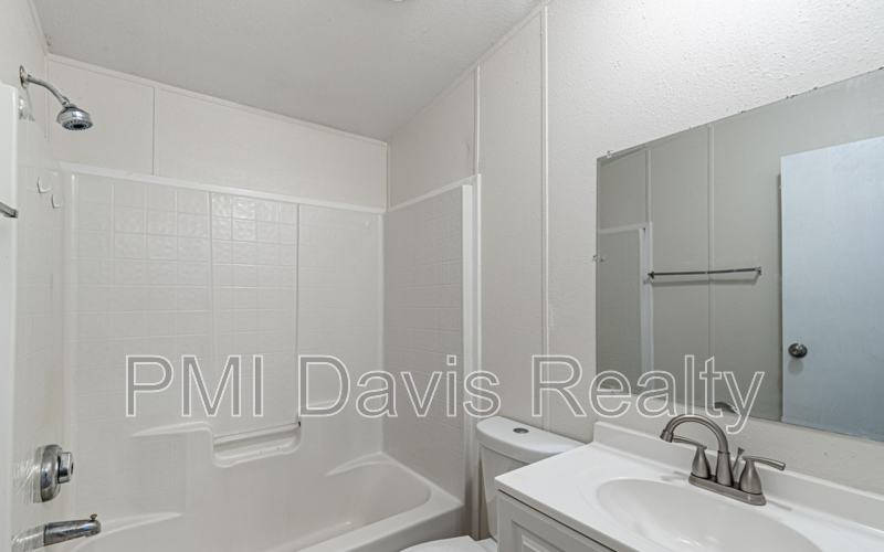 Spacious Home in Keystone Heights property image