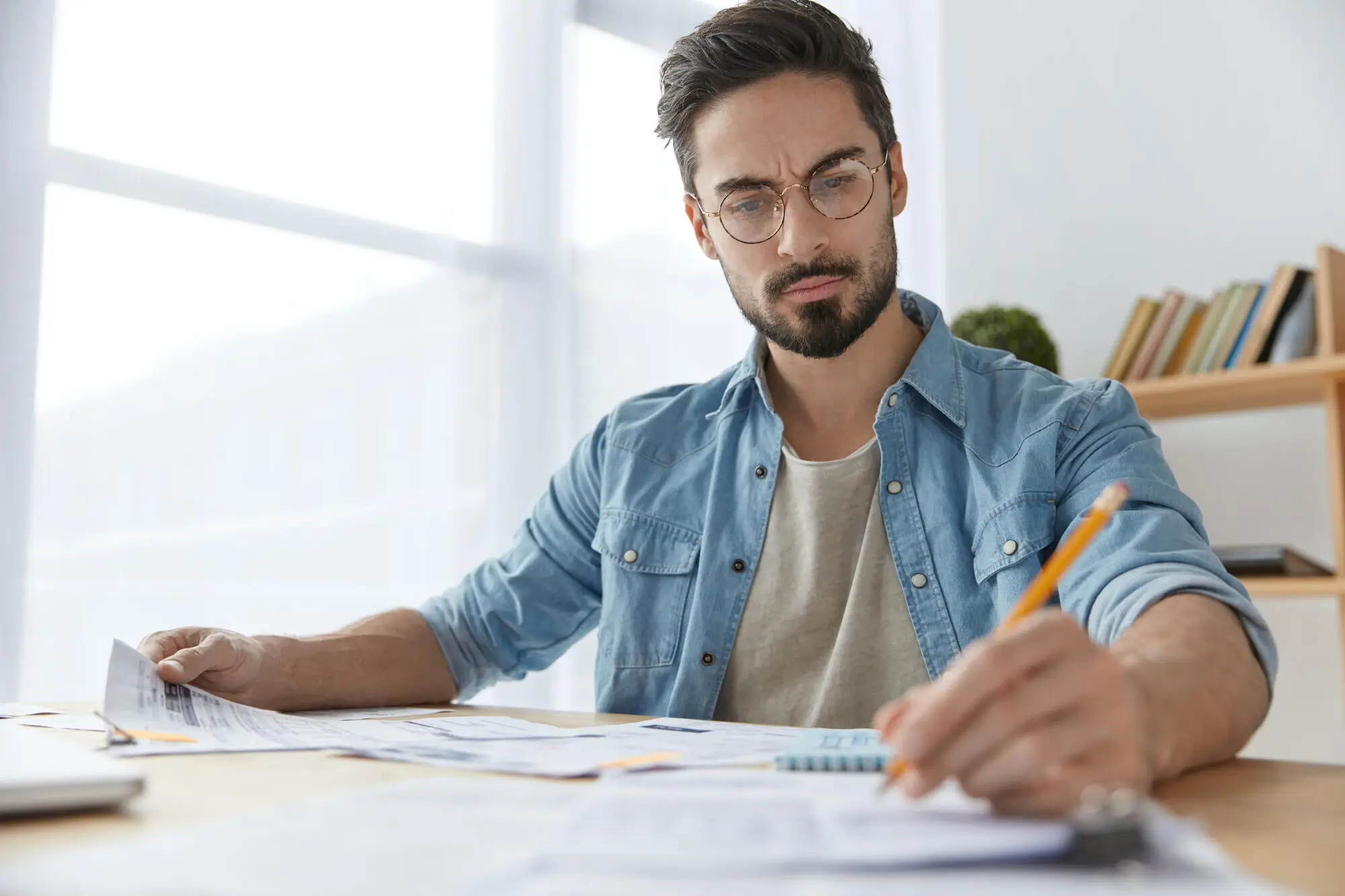 Do Property Managers Pay for Repairs?